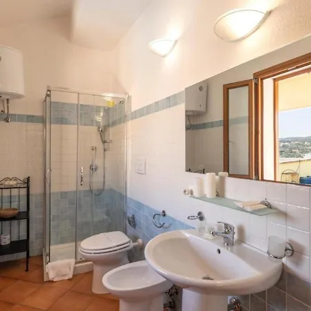 Relaxing Cristal Blu Sleeps 3 Num1486 Apartment Santa Teresa Gallura