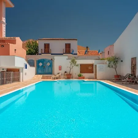 Relaxing Cristal Blu Sleeps 3 Num1486 *